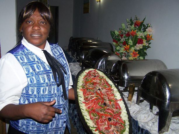 Imagen del bar/restaurante del Hotel Azur, Yaound&eacute;. Foto 5