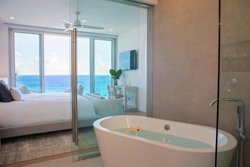 Imagen general del Hotel Azura Bermuda. Foto 8