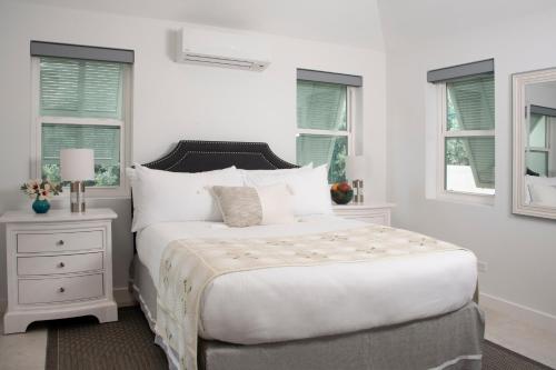 Imagen de la habitación del Hotel Azura Bermuda. Foto 17