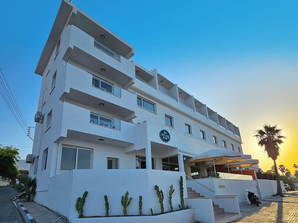 Imagen general del Hotel Azure Bay, Kyrenia. Foto 1