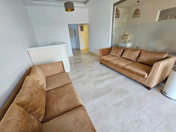 Imagen de los interiores del Hotel Azure Bay, Kyrenia. Foto 16