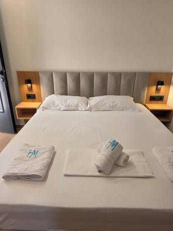 Imagen de la habitación del Hotel Azure Dhermi. Foto 5