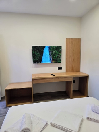 Imagen de la habitación del Hotel Azure Dhermi. Foto 16
