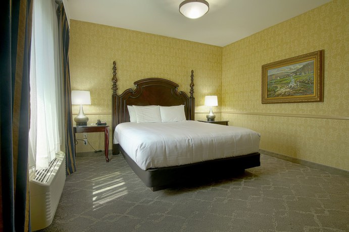 Imagen de la habitación del Hotel Azure Hotel & Suites, Trademark Collection by Wyndham. Foto 5