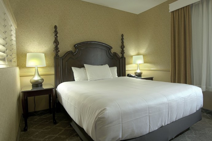 Imagen de la habitación del Hotel Azure Hotel & Suites, Trademark Collection by Wyndham. Foto 7
