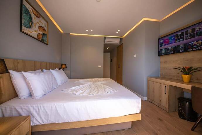 Imagen general del Hotel Azure Inn. Foto 8