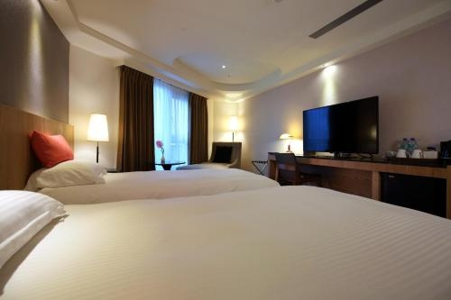 Imagen general del Hotel Azure, Jian. Foto 1