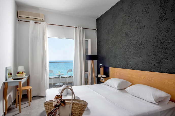 Imagen de la habitación del Hotel Azure Mare, Hersonissos. Foto 8