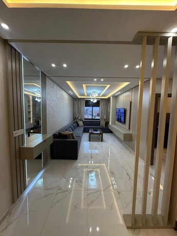 Imagen de la habitación del Hotel Azure Nador Suites. Foto 13