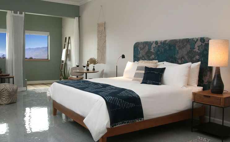 Imagen de la habitación del Hotel Azure Palm Hot Springs. Foto 11