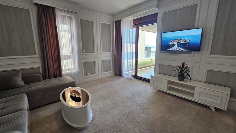 Imagen de la habitación del Hotel Azure Residence. Foto 13