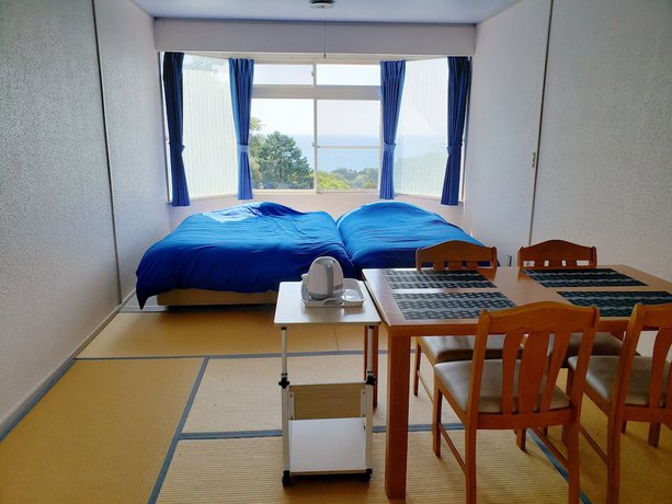 Imagen de la habitación del Hotel Azure Sea View CotesRocheuses. Foto 9
