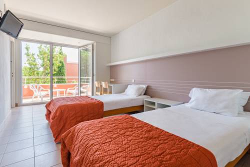 Imagen de la habitación del Hotel Azureva Frejus. Foto 3
