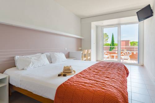 Imagen de la habitación del Hotel Azureva Frejus. Foto 6