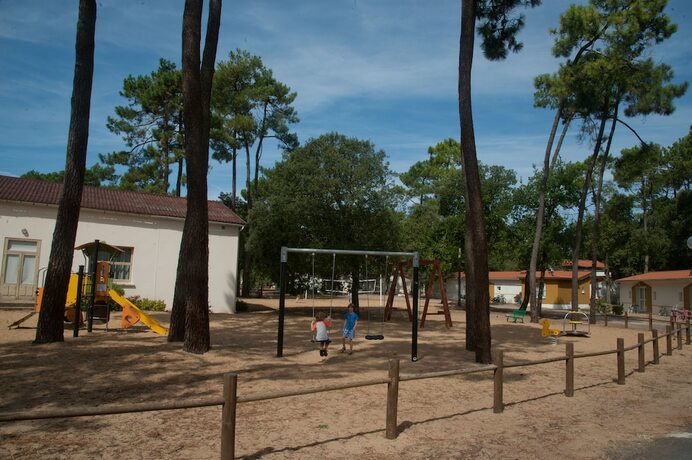 Imagen general del Hotel Azureva Longeville-sur-mer. Foto 9