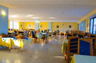 Imagen del bar/restaurante del Hotel Azurro. Foto 3