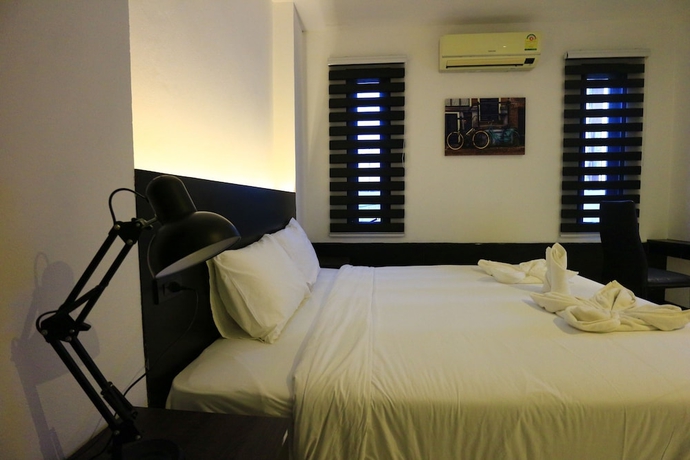 Imagen de la habitación del Hotel Azz. Foto 2