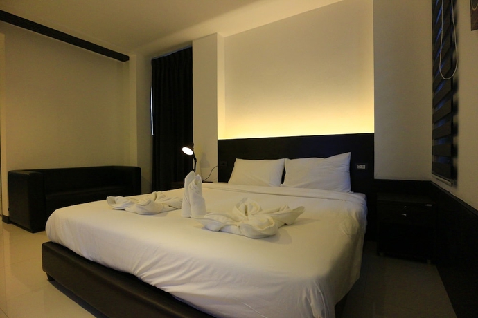 Imagen de la habitación del Hotel Azz. Foto 10