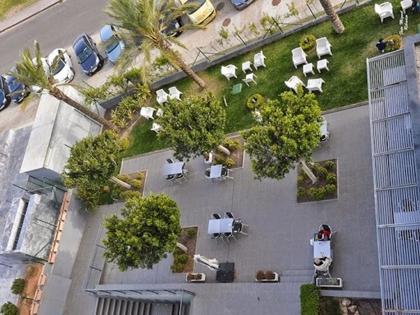 Imagen general del Hotel Azz Valencia Táctica. Foto 10