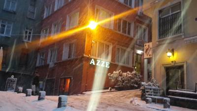 Imagen general del Hotel Azze. Foto 1