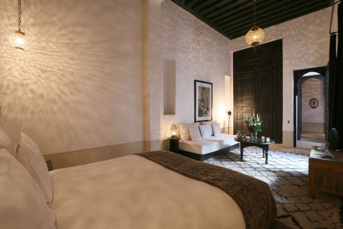 Imagen de la habitación del Hotel Azzouna13. Foto 8