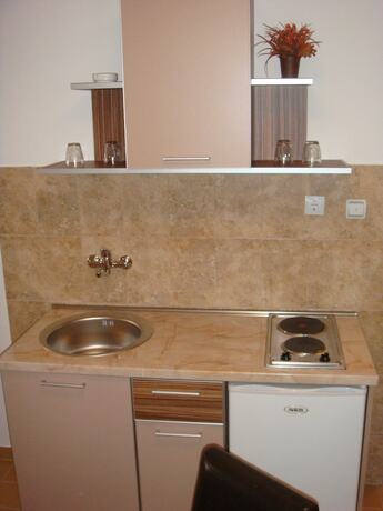 Imagen general del Hotel Azzuro Apartments, Budva. Foto 7