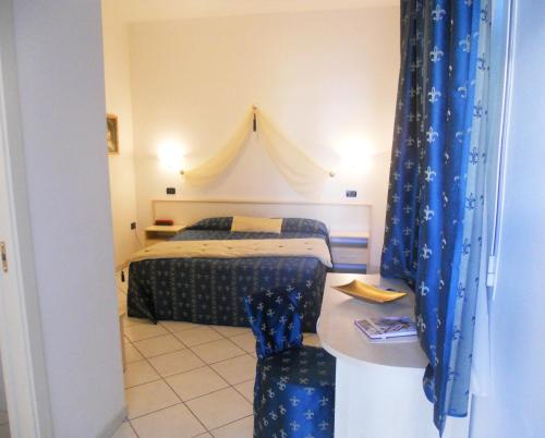 Imagen de la habitación del Hotel Azzurra, Lido degli Estensi. Foto 9
