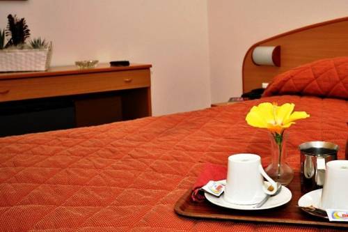 Imagen de la habitación del Hotel Azzurra, Marina Di Pietrasanta. Foto 15