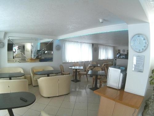Imagen general del Hotel Azzurro, Cattolica. Foto 4