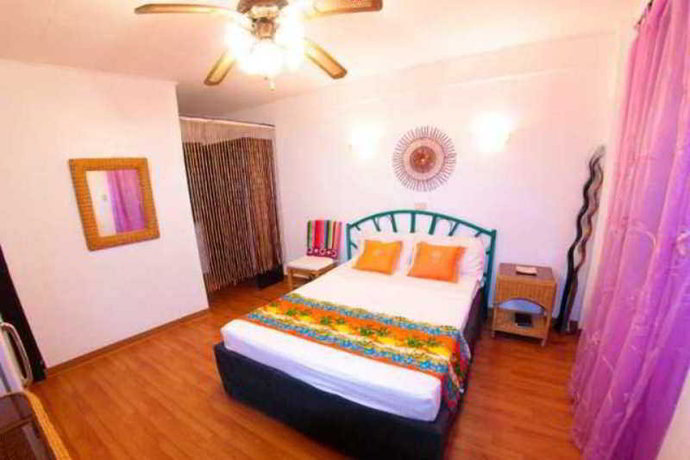 Imagen de la habitación del Hotel Azzurro Di Boracay. Foto 14