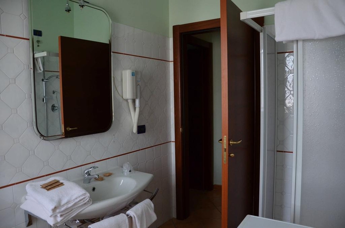 Imagen general del Hotel Azzurro. Foto 4