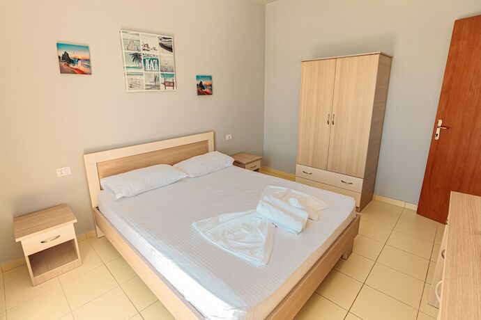 Imagen de la habitación del Hotel Azzurro, Lukovë. Foto 13