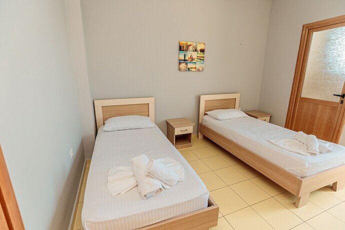 Imagen de la habitación del Hotel Azzurro, Lukovë. Foto 18