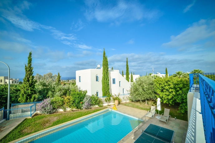 Imagen de la piscina del Hotel Azzurro Luxury Holiday Villas. Foto 13