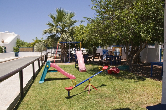 Imagen de los exteriores del Hotel Azzurro Luxury Holiday Villas. Foto 10