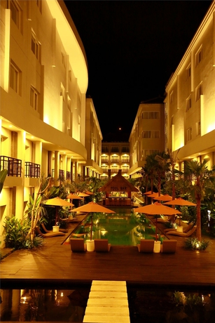 Imagen de la piscina del Hotel B Bali and Spa - Chse Certified. Foto 15