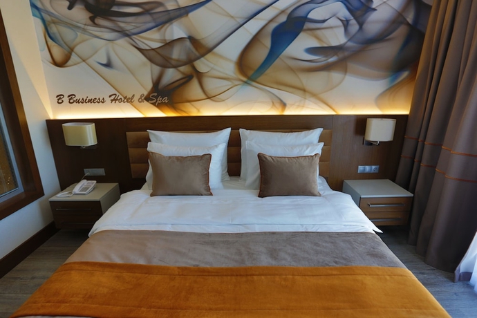Imagen de la habitación del Hotel B Business Hotel & Spa. Foto 10