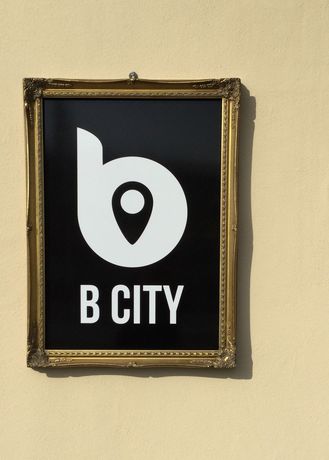 Imagen de los interiores del Hotel B City. Foto 16