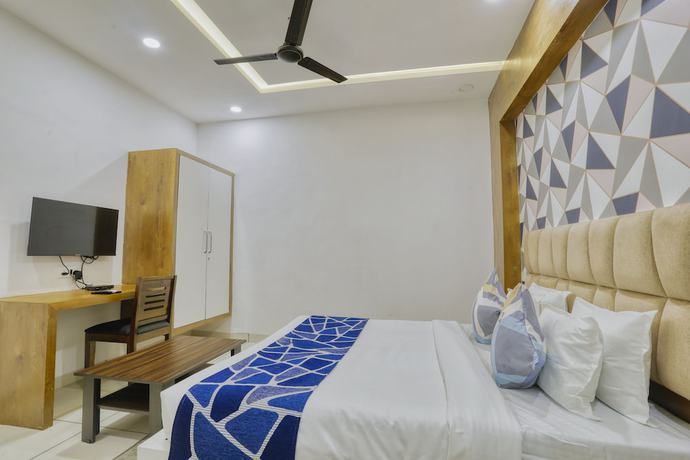 Imagen de la habitación del Hotel B Fine By Aceotel. Foto 6