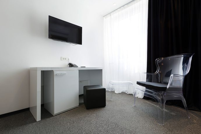 Imagen de la habitación del Hotel B Gold Luxury Rooms. Foto 13