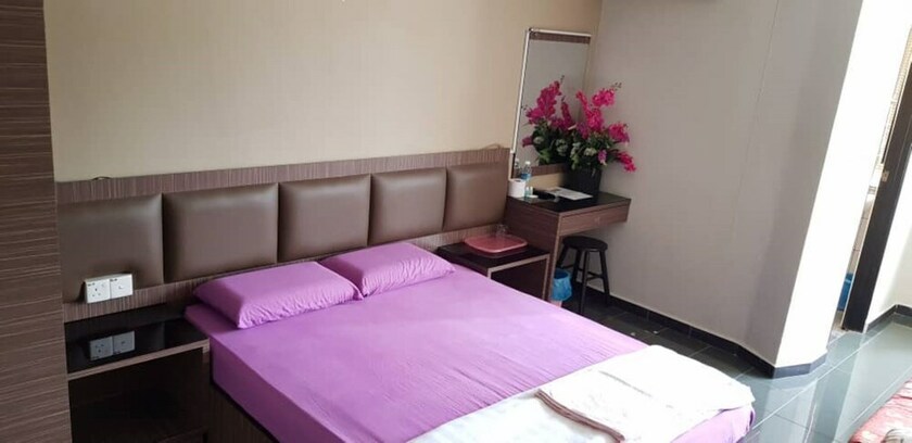 Imagen de la habitación del Hotel B+ Hotel. Foto 16