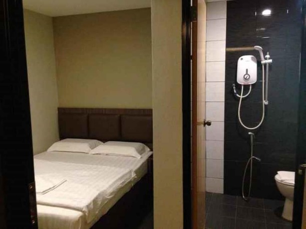 Imagen de la habitación del Hotel B+ Hotel. Foto 25
