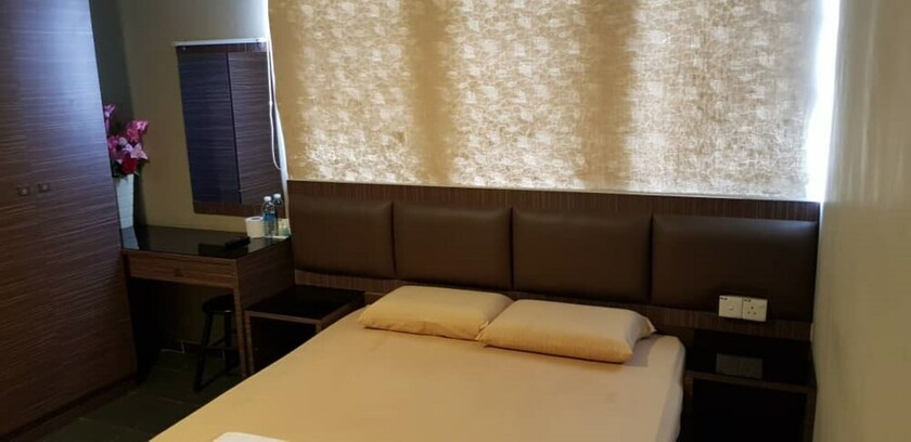 Imagen de la habitación del Hotel B+ Hotel. Foto 27