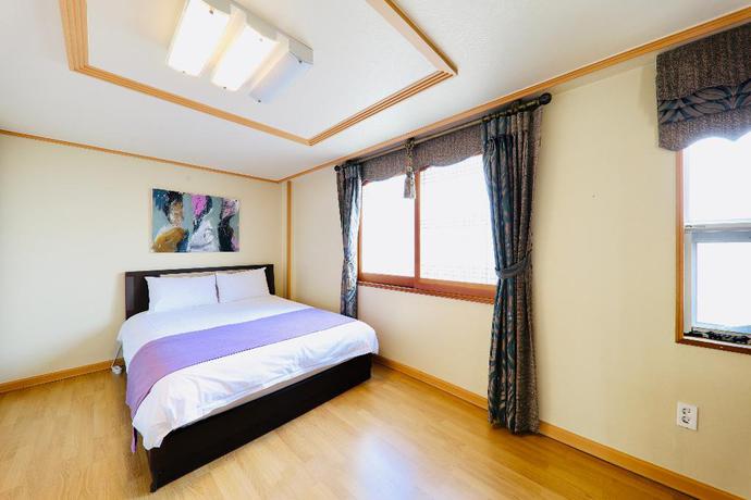 Imagen de la habitación del Hotel B, Jeju. Foto 5