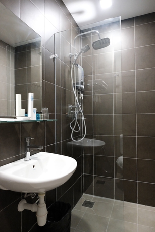 Imagen de la habitación del Hotel B Lot. Foto 4