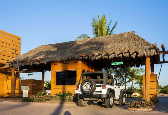 Imagen general del Hotel B Nayar Family Luxury Suites and Villas Residences - Ocean View and All Inclusive Available. Foto 2