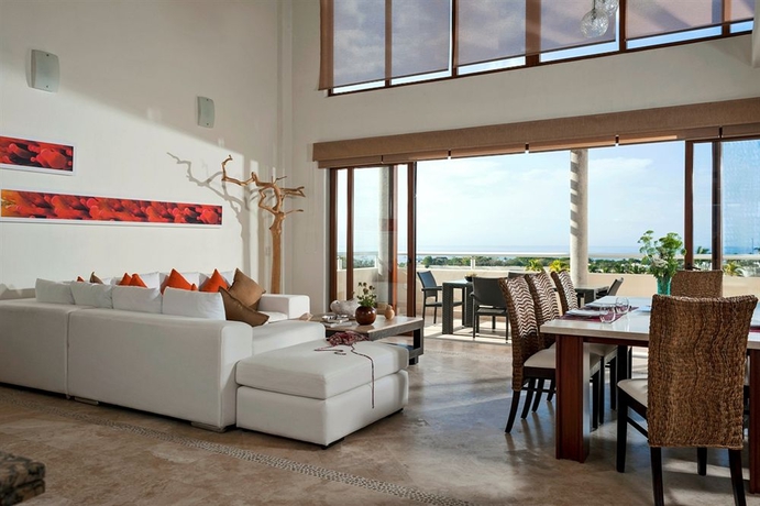 Imagen de los interiores del Hotel B Nayar Family Luxury Suites and Villas Residences - Ocean View and All Inclusive Available. Foto 14