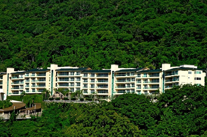 Imagen de los exteriores del Hotel B Pichilingue Acapulco. Foto 6