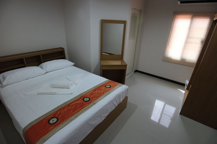 Imagen de la habitación del Hotel B Place Guesthouse. Foto 11