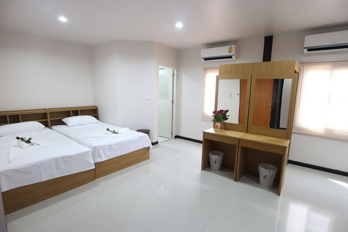 Imagen de la habitación del Hotel B Place Guesthouse. Foto 13